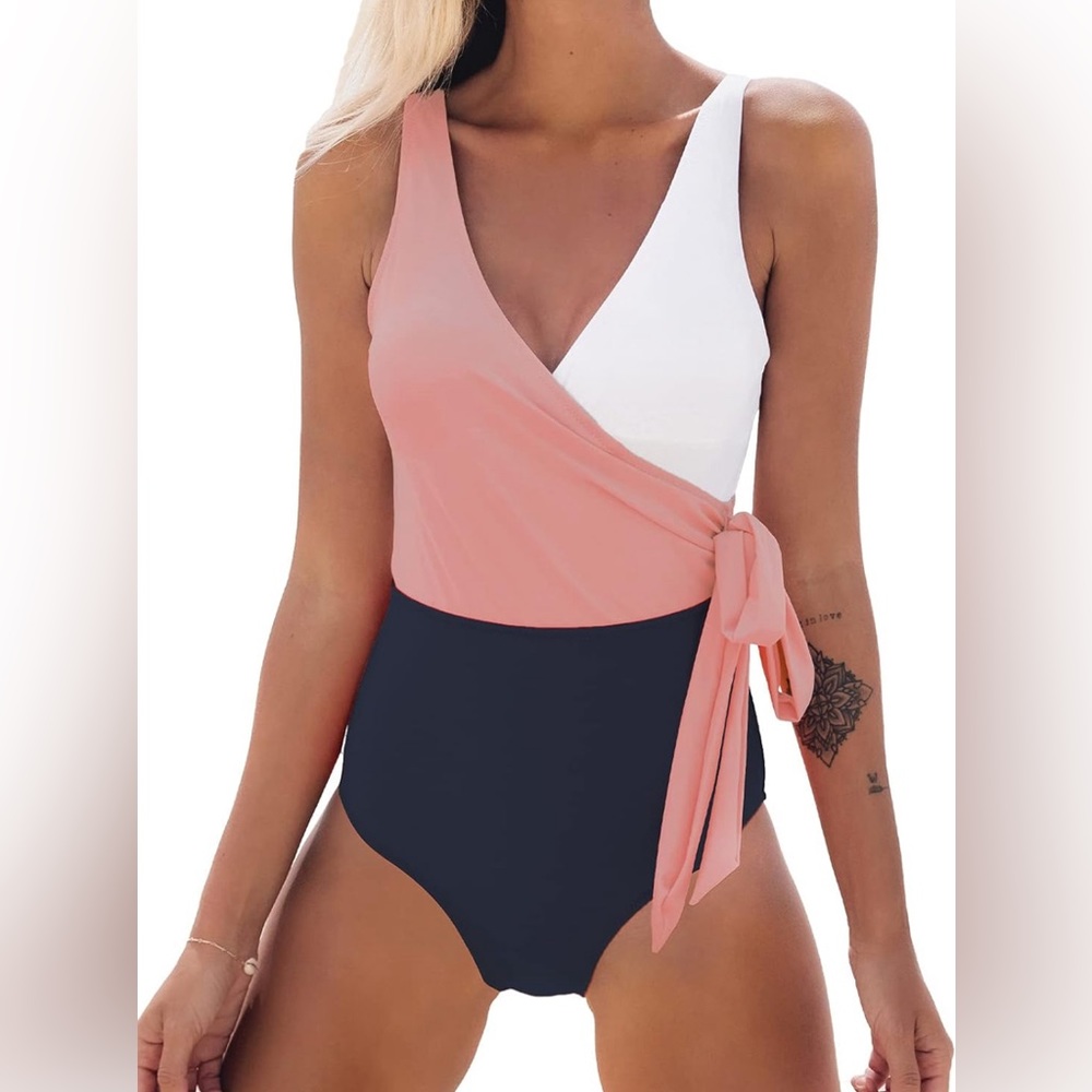 Cupshe color block one piece bathing suit